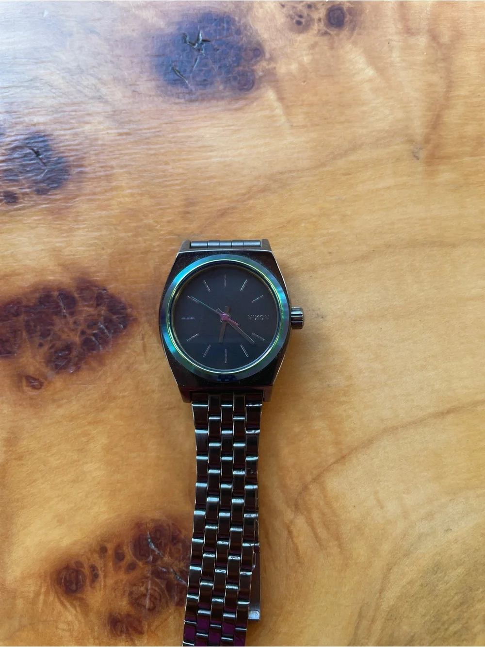 Iridescent Nixon Small Time Teller